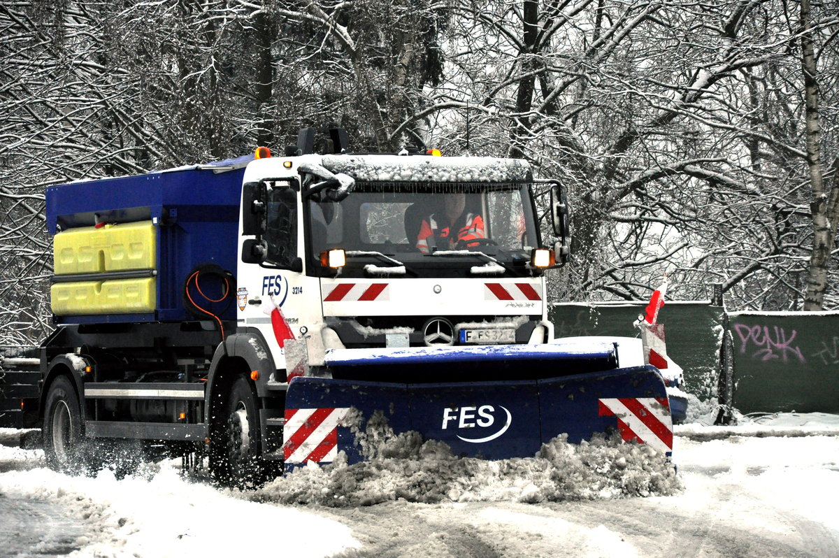 Der Winterdienst der FFR (FES-Gruppe) sorgt für zuverlässige Sicherheit bei Schnee und Eis in Frankfurt am Main